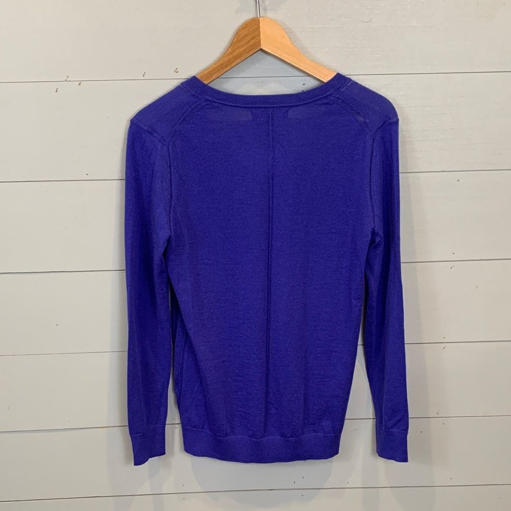 Banana Republic Royal Blue V-Neck Sweater merino wool thin lightweight size XS - Picture 8 of 8
